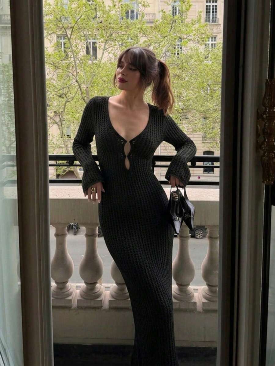 Vestido Maxi de Manga Larga con Cuello en V y Tejido Abierto