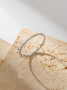 Exquisite Triangular Faceted Embossed Thin Ring, Polished Cut Texture Design, Commuter Versatile All-Match Style Women's Finger Accessory - Zhuix - View 17