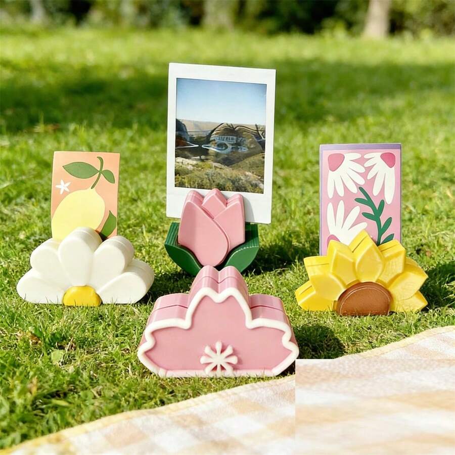 4pcs/Set Flower Photo Clip Set, Flower-Shaped Photo Holder Desktop Card Memo Clip Display Stand, Cute Office Bedroom Desktop Decor Ornament, Perfect Home Decor Gift - Multicolor - View 1
