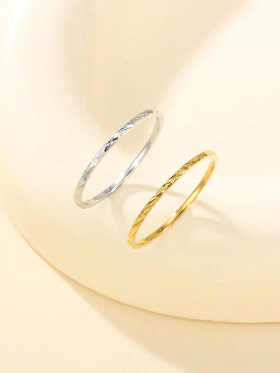 Intertwined Rhombus Pattern Thin Ring, 14K Gold Plated 304 Stainless Steel, Waterproof, Hypoallergenic, Non-Fading, Ins Style Delicate Stacking Thin Ring - Lengx - View 1
