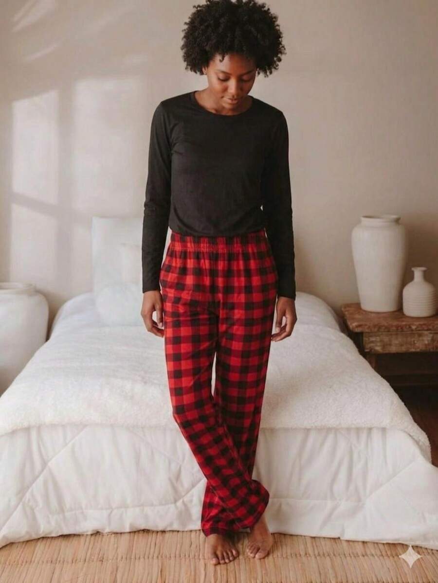 01 Pijama Feminino Xadrez (Preto/Vermelho) – Tecido Leve para Meia-Estação - Vermelho - Visão 1