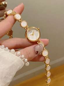 1pc Women's Round Quartz Watch, Vintage Style, Elegant And Fashionable, Suitable For Daily Wear, Excellent Gift Choice - Gold - View 14