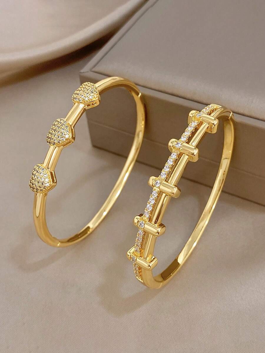 18k Gold Plated Three Heart White Diamond Gold Bracelet, Women's Bracelet, Designer Jewelry, Charming Bracelet, Luxury Bracelet, High-Quality Luxury Jewelry, Heart Bracelet, Gold Plated Jewelry, Suitable For Daily, Date, Party, Vacation Season, Back To School Season, Summer Jewelry, Beach Jewelry, Women's Beach Accessories, Birthday Gift, Girlfriend Gift, Mother Gift, Bohemian Jewelry - Multicolor - View 1