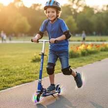 Scooter Patinete Plegable Para Niños Con Ruedas Ilumina - Azul - Ver 7