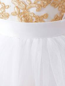 Baby Girls Embroidered Wedding Flower Girl Princess Dress With Train, Suitable For Party And Vacation, Fabric Pattern Randomly Cut, Headband Not Included - White - View 9