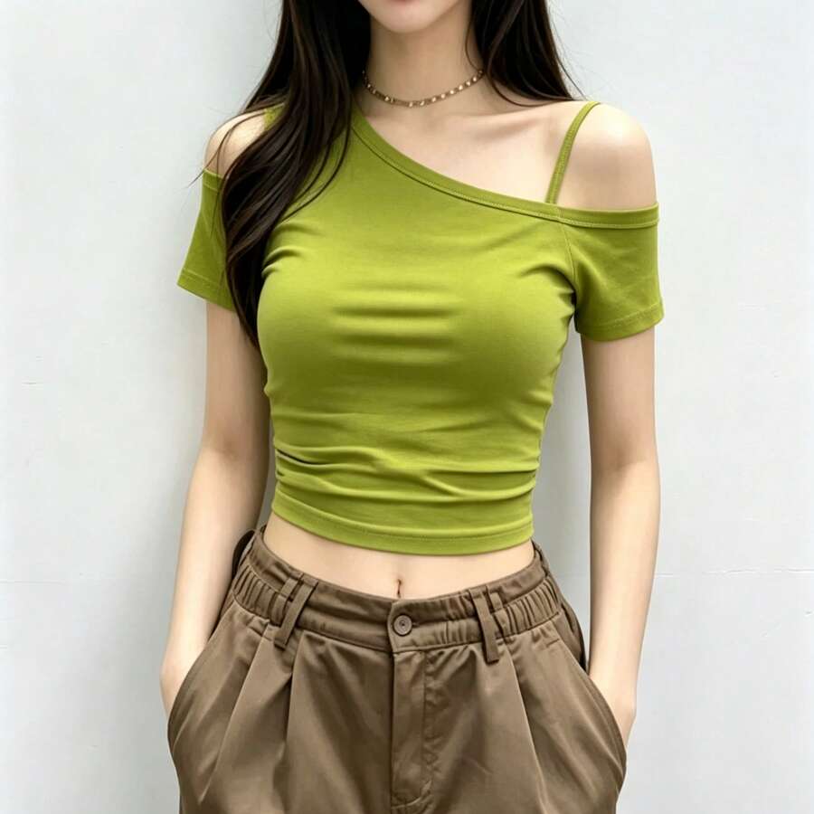 極簡性感女款綠色不對稱領口不對稱肩短袖T恤 夏季新款休閒 - 綠色 - 查看 1