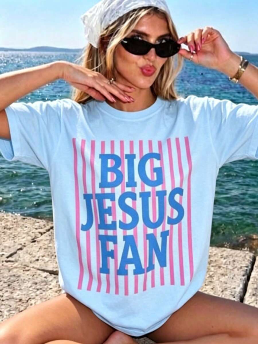 Parte superior gráfica de estilo holgado y relajado, "Gran fan de Jesús" - azul claro - Ver 1