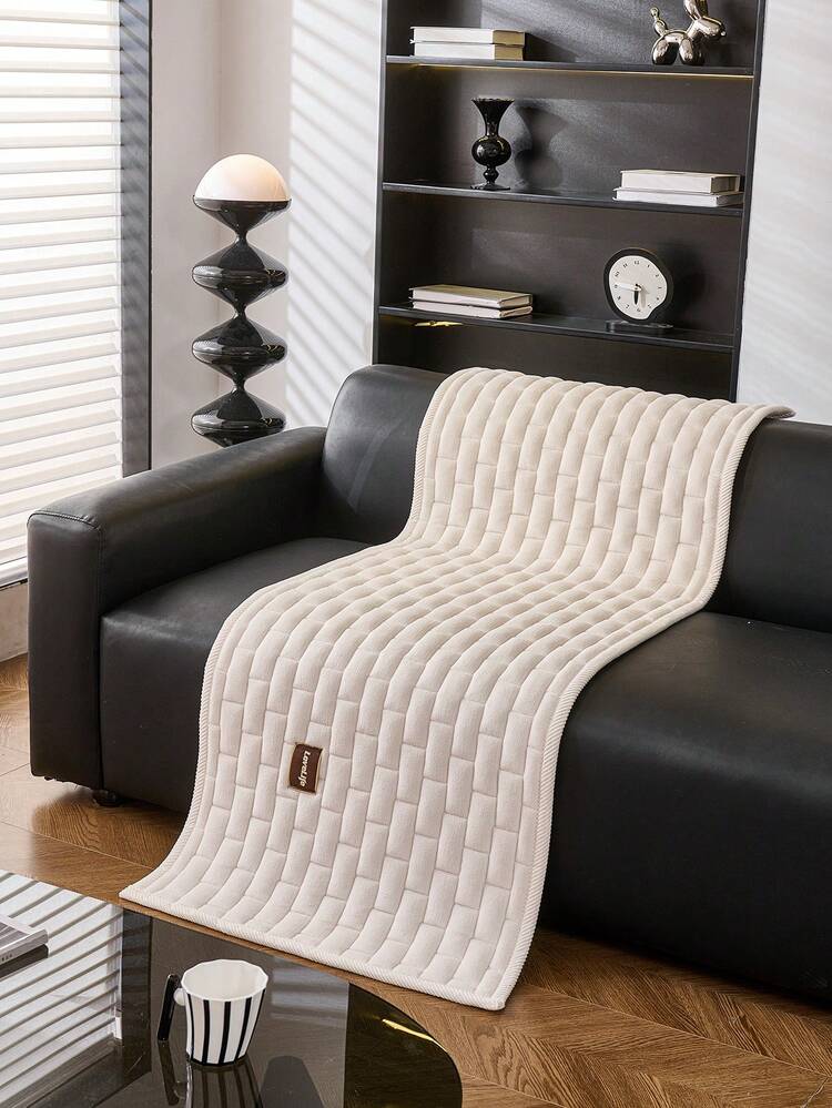 1pc Fashion Letter Patch Thick Plush Sofa Cover, Soft Plush Fabric, Pet Friendly, Suitable For 1-4 Seater Sofa, Easy To Clean And Machine Washable, Perfect For Living Room, Office, Bedroom, Outdoor Home Decor - White - View 8