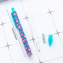 6 buah Pulpen Motif Leopard Warna Acak, Ujung Halus 1.0mm, Pulpen Tulis Halus untuk Wanita, Alat Tulis untuk Rumah dan Kantor, Pulpen Natal, Pulpen Guru, Desain Modis, Pegangan Nyaman - Beraneka warna - View 2