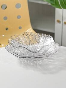 [Petal Flower Shaped Fruit Tray] 1pc PET Material, Durable And Shatter-Resistant, Suitable For Snacks, Candy, Fruit, Dried Fruit And Nuts - Perfect For Home Living Room Decor, Wedding, Party And Various Holiday Celebrations - Transparent - View 4