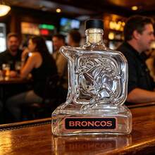 Hot-Selling Mustang Team Personalized Creative Empty Glass Bottle For Whiskey, Brandy, Cocktail, Red Wine, Suitable For Bar And Home Decor - Clear - View 1