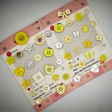 12/24/36/48/60/72/84Pcs Mixed Yellow And White Resin Buttons, Random Pattern And Color Heart, Flower, Apple Series Small Buttons, Plastic DIY Handmade Buttons Suitable For Sewing, Knitting, Craft DIY - Multicolor - View 5