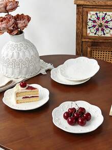 1pc/2pcs/4pcs European Style Cake Dessert Plate, 6-Inch Ceramic Small Dish, Small Round Flat Plate, Fruit Plate, Snack Plate, Nut & Candy Plate, Appetizer Dish, Cake & Dessert Plate, Multi-Purpose, Party Supplies, Hotel Tableware, Elegant Gift - Multicolor - View 12