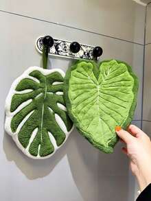 2pcs Leaf Shaped Hand Towels, Super Absorbent, Soft & Fluffy, Hook Design, Bohemian Style Home Decor, Easy To Clean, Reusable, Kitchen & Bathroom Use, Lint-Free Quick Dry, Lightweight & Durable, Back To School Tropical Style Home Cleaning Accessories - Multicolor - View 4