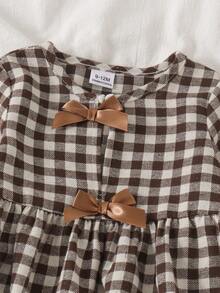 2pcs Baby Girl Vintage Casual 3D Bow Plaid Top & Floral Embroidered Tassel Trim Denim Faux Pocket Long Pants Set, Spring/Autumn - Coffee Brown - View 4