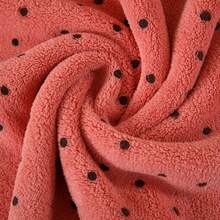 1/2pcs Floral Polka Dot Embroidered Coral Fleece Towel, Super Soft Absorbent Quick Dry, Suitable For Women And Teenage Girls, Face Washing, Bathing, Ideal For Dorm, Apartment, Home Daily Use And Gift. Face Towel 13.77*29.5 Inches, Bath Towel 27.5*55.1 Inches - Multicolor - View 10