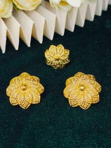 1 Necklace, 1 Pair Earrings, 1 Bracelet, 1 Ring Fashion Women's Gold-Plated Flower Pendant Jewelry Set 4pcs, Saudi Arabia, Middle East, Dubai, Europe, America, Africa, Bride, Wedding, Banquet, Date, Dress Accessories, Mother's Day, Valentine's Day, Wedding Season, Birthday, Music Festival, Holiday Gift, Daily Wear, Gift For Mom, Sister, Girlfriend - Yellow Gold - View 4