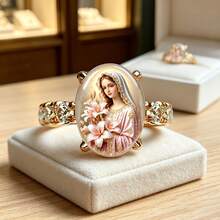 Virgin Mary Lily Pattern Oval Shaped Artificial Gemstone Ring, Gold-Tone Rhinestone Band, Women's Catholic Religious Jewelry, Perfect Gift For Girlfriend - Gold - View 5