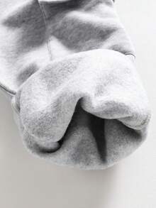 Set Baju Sweatshirt Hangat Leher Bulat Motif Kartun dan Celana Panjang dengan Saku untuk Bayi Laki-laki - Grey - View 7