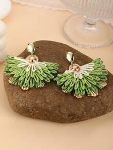 1 Pair Handmade Gradient Color Peacock Tail Flower Pendant Earrings, Unique Design, Suitable For Vacation, Party And Daily Wear - Green - View 2