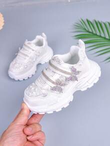 1 Pair Girls' Rhinestone Butterfly Sneakers, Toddler Hook And Loop Versatile Princess Style Thick Sole Casual Shoes, Mesh Breathable Princess Style Chunky Sneakers, Soft Sole Non-Slip Hook And Loop Children's Casual Shoes - White - View 2