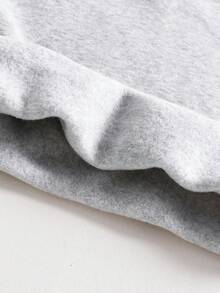 Set Baju Sweatshirt Hangat Leher Bulat Motif Kartun dan Celana Panjang dengan Saku untuk Bayi Laki-laki - Grey - View 8