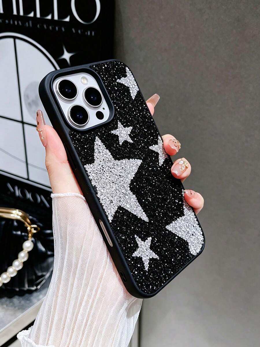 1 pièce Étui de protection pour téléphone avec trou pour objectif, entièrement clouté d'étoiles scintillantes, de style minimaliste et à la mode, compatible avec les séries 17, 16, 15 Pro Max, 14, 13, 12, 11 - Argent - Voir 1