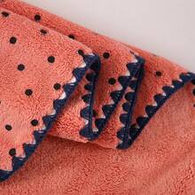 1/2pcs Floral Polka Dot Embroidered Coral Fleece Towel, Super Soft Absorbent Quick Dry, Suitable For Women And Teenage Girls, Face Washing, Bathing, Ideal For Dorm, Apartment, Home Daily Use And Gift. Face Towel 13.77*29.5 Inches, Bath Towel 27.5*55.1 Inches - Multicolor - View 9