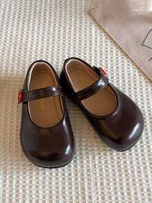 1 Pair Girls' Spring/Autumn Vintage Soft Sole Princess Flat Shoes, Mary Jane Style, Hook And Loop Closure, Versatile Driving Loafers - Brown - View 5