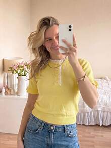 2026 Spring/Summer/Autumn New Pearl Button Lace Patchwork Design Knit Top, Elegant Casual Short Sleeve Knit Sweater, Suitable For Dating And Daily Wear - Yellow - View 7
