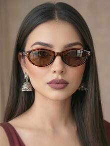 1 Pair Women's Oval PC Frame Vintage Transparent Tea Color Personalized Rivet Street Style Fashion Glasses - Leopard Tea - View 2