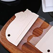 2/5pcs Detachable Plastic Butter Scrapers, Hollow Design, Hangable, Suitable For Cake Frosting, Comes With Different Size Scrapers Baking Tools - Multicolor - View 4