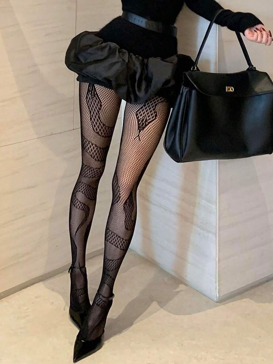 1 Pair Asymmetrical Snake Skin Fishnet Socks; Say Goodbye To The Monotony Of Basic Black Socks, 3D Python Texture Enhances Leg Lines - Black - View 1