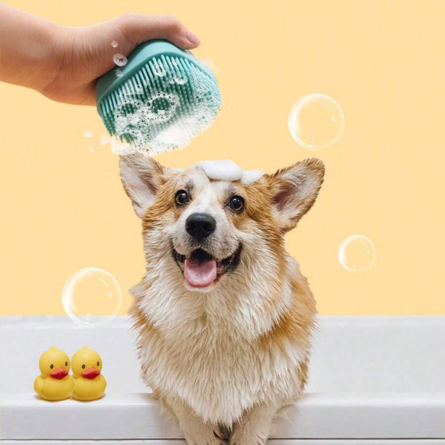 Pet Shampoo Brush, Pet Bath Brush, Dog Massage Brush, Gentle Pet Brush, Cat Grooming Brush, Suitable For Dogs And Cats. Includes Built-In Shampoo, Dual-Function Massage Comb And Cleaning Tool. Made Of Durable Silicone And Harmless Materials.