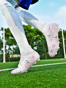 Kinder Fußballschuhe für Jungen und Mädchen, Jugend Fußballschuhe für Jungen und Mädchen, leichte Outdoor Fußballschuhe für Teenager, Unisex Trainings Fußballschuhe geeignet für Kinder und ältere Kinder, (Dieses Produkt hat Standardgröße, es wird empfohlen 1 Größe kleiner für schmale Füße und 1 Größe größer für breitere Füße zu wählen) - Weiss - Übersicht 6