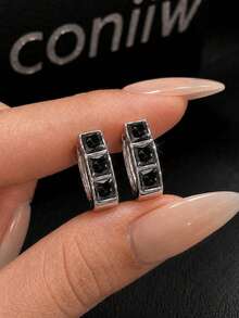 ConiiW 1 Pair 925 Sterling Silver 0.3ct Black/White Moissanite Hip Hop Rock Style Unisex Earrings/Earrings, Suitable For Daily Wear, Dates And Parties - Black - View 3