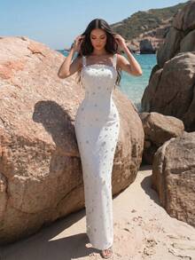 New Sexy Spaghetti Strap Square Neck Backless High-End Rhinestone Floral Design Solid Color Slim Fit Flattering Long Bridesmaid Dress - White - View 2