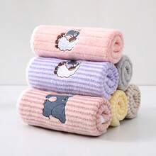 Yue Ye 3pcs/Pack Baby Small Towels, Face Wipes, Bibs, Coral Fleece Material, Absorbent Multi-Functional Hand Towels, Suitable For Home And Outdoor Use, Baby's Halloween Gift - Multicolor - View 3