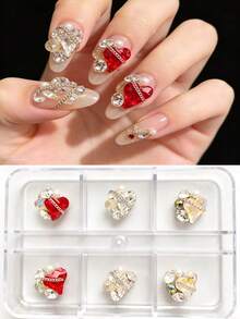 1 Box 6 Fächer 3D Herz Strass Nagelcharms mit Perle & Metallkette, mehrfarbige Kristallcluster Nagelkunst Dekorationen Luxus DIY Maniküre Zubehör für Acryl Press-on Nägel - Verschiedenfarbig - Übersicht 1