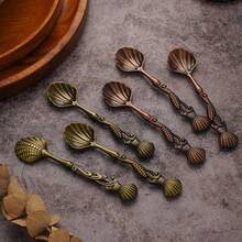 [Ocean Breeze Series] Elegant Shell Coffee Spoon 4pcs Set, Suitable For Beach Wedding Table Decor, Exquisite Dessert Appetizer Stirring Spoon, Cute Teaspoon Gift - View 4
