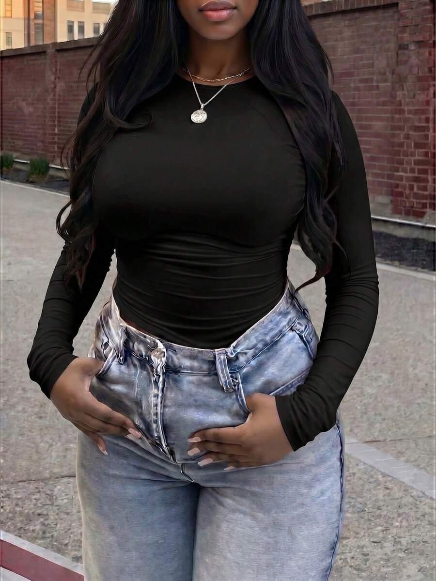 Plus Size Women Solid Color Round Neck Long Sleeve Ruched Slim Fit T-Shirt, Suitable For Summer And Autumn/Winter Wear Casual Black - Black - View 1