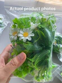 15件人造迷你雛菊，清新自然風格，2.4~3.4英吋易於照顧的塑料花，適合全年使用，完美適用於婚禮和生日派對、微縮模型、DIY手工、收藏裝飾、手帳、汽車、仙女花園、陽台、露台和花園 - 迷你雛菊 - 查看 12