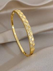 18k Gold Plated Square Grid Gold Bracelet, Women's Bracelet, Designer Jewelry, Charming Bracelet, Luxury Bracelet, High-Quality Luxury Jewelry, Gold Plated Jewelry, Suitable For Daily Wear, Date, Party, Vacation Season, Back To School Season, Summer Jewelry, Beach Jewelry, Women's Beach Accessories, Birthday Gift, Girlfriend Gift, Mother Gift, Bohemian Jewelry - Multicolor - View 7