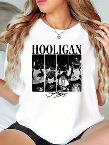 Colección de moda primavera/verano para mujer. Esta camiseta presenta un estampado típico del estilo de ropa urbana estadounidense, con detalles que reflejan la atmósfera cool de la cultura - Blanco - Ver 1