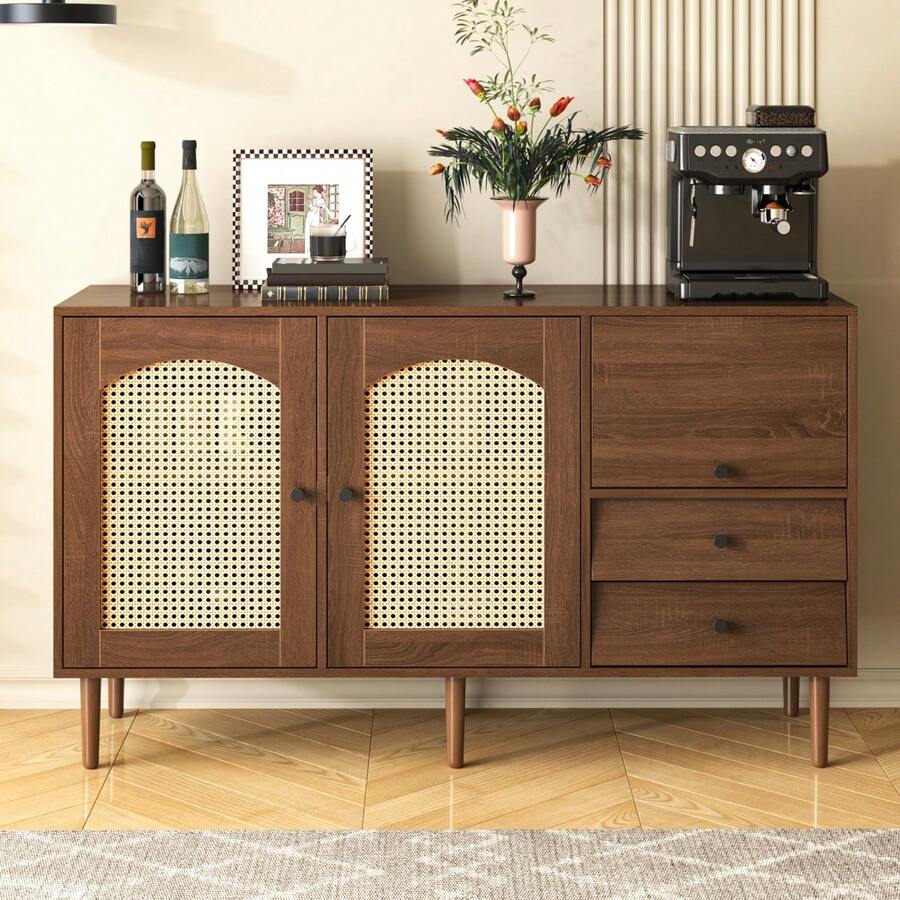 Comodă 130 x 75,5 x 40 cm din lemn masiv de înaltă calitate, cu placare din ratan, stil country, închidere magnetică, rafturi reglabile, construcție stabilă, potrivită pentru living, dormitor și sufragerie, maro nuc - Culoarea lemnului de nuc - Vizualizare 1