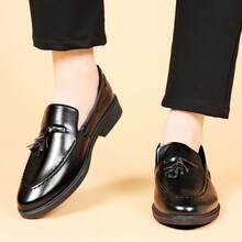 Men Tassel Decor Dress Shoes, Vintage Brown Dress Loafers For Wedding - Black - View 8