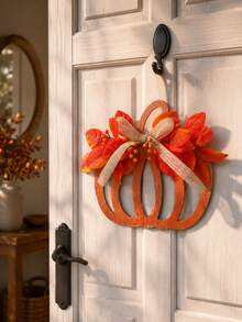 1PC Autumn Pumpkin Door Hanging Decor, Thanksgiving Front Door Wreath, Pumpkin Door Sign, Paired With Artificial Maple Leaves, Berries And Burlap Bow, American Farmhouse Style Porch, Wall, Window, Entryway Hanging Decoration, Suitable For Harvest Festival, Seasonal Home Party Decor - Style 1 - View 10