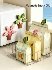 1 Set/4pcs Decorative Leaf Shaped Magnetic Fridge Clips, Plant Tree Shaped Food Bag Sealing Clips, Snack Magnetic Clips, Potato Chip Sealing Clips, Food Bag Clips, Coffee Bag Sealing Clips, Fridge Magnetic Snack Clips, Moisture-Proof Fresh-Keeping Clips, Creative Sealing Clips, Multi-Purpose Sealing Bag Clips - Multicolor - View 1
