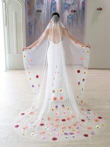 1件 250CM 花卉刺繡花朵蕾絲貼花新娘頭紗，附梳子，單層婚禮配飾 - 彩色 - 查看 2