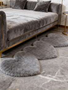 1pc Grey Triple Heart Decorative Rug, Valentine's Day Plush Bedroom Decor, Small Rug, Carpet, Love Home Decor, Living Room Rug, Living Room Small Rug, Bedroom Rug, Living Room Home Decor, Outdoor Rug, Washable Rug - Multicolor - View 4